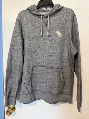 Women’s Abercrombie & Fitch Gray Hoodie, Size Large